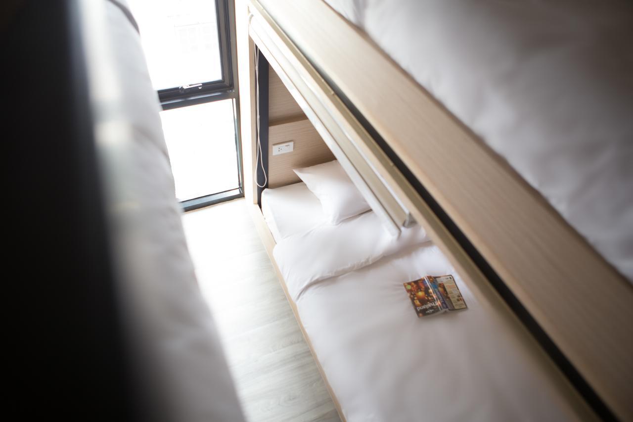 Le Bonheur Poshtel Hostel Bangkok Luaran gambar